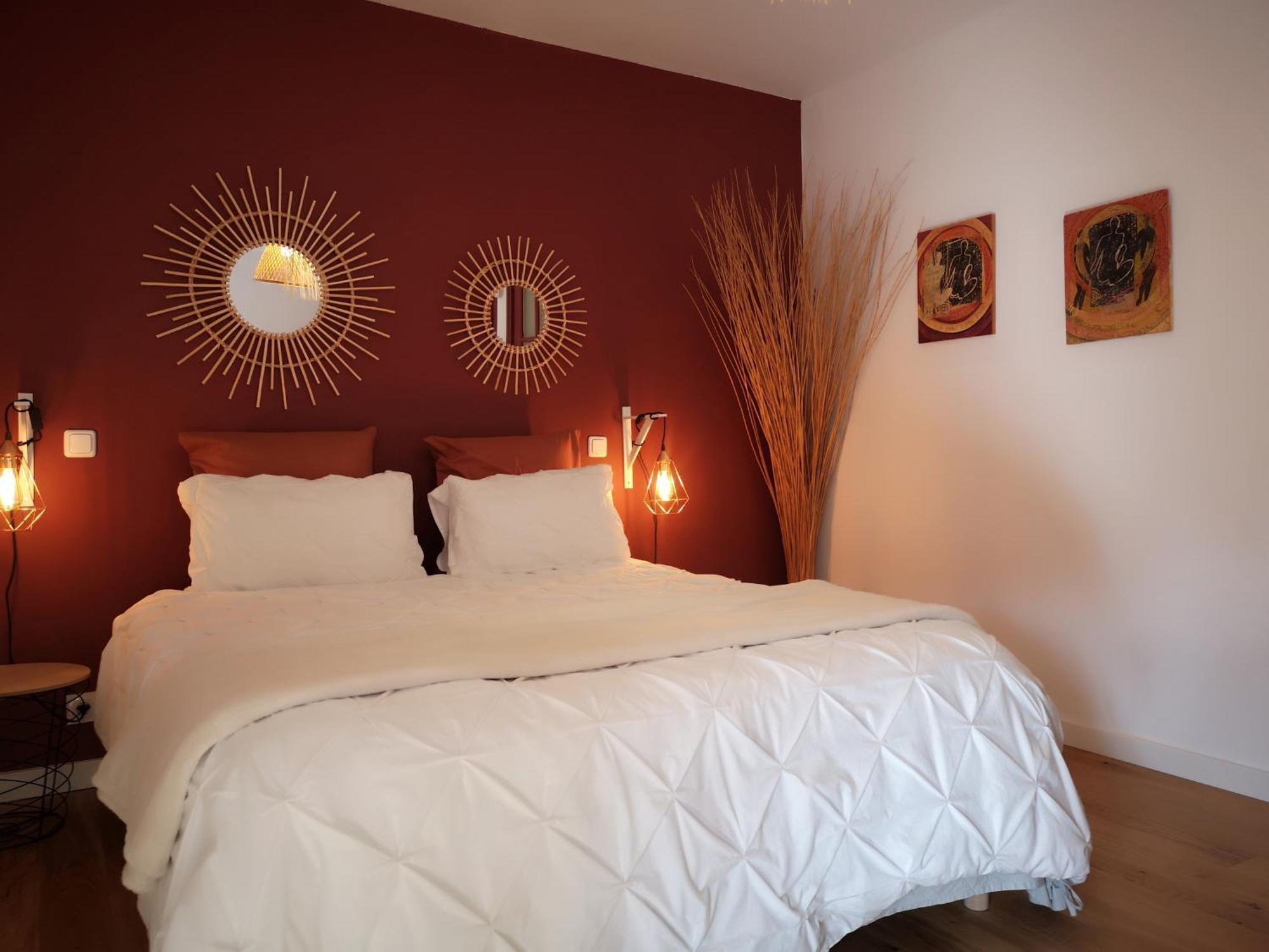 Au Gray Du Temps Suspendu Bed and Breakfast Pleslin-Trigavou Eksteriør billede